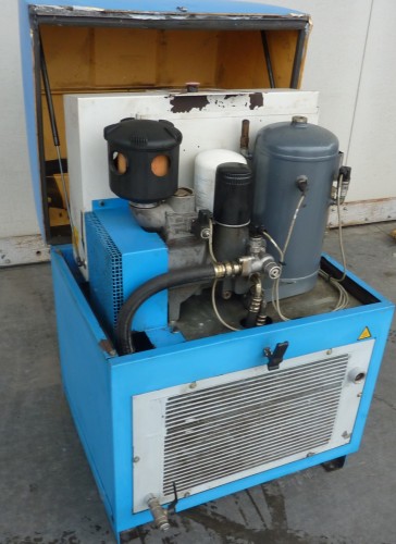 Compressore a vite usato Compair L 18 serie havy metal - Plastin Gold